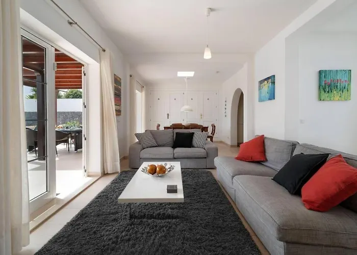 Casa Lirio פלאיה בלנקה