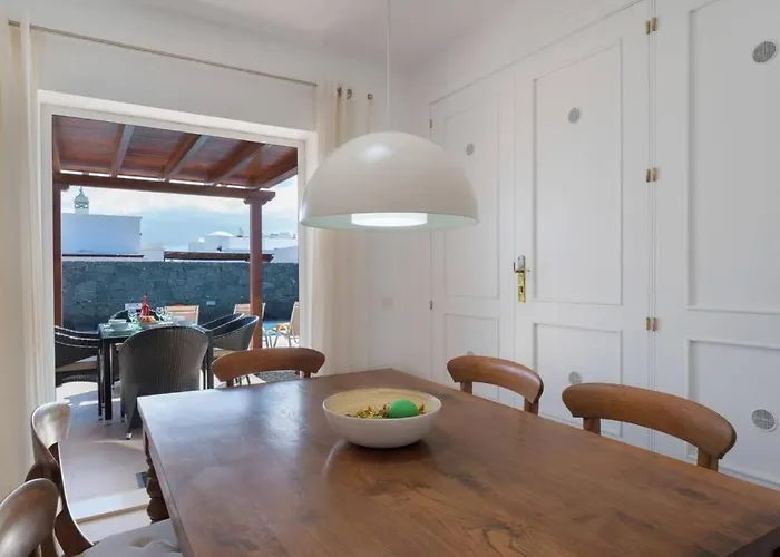 Casa Lirio פלאיה בלנקה